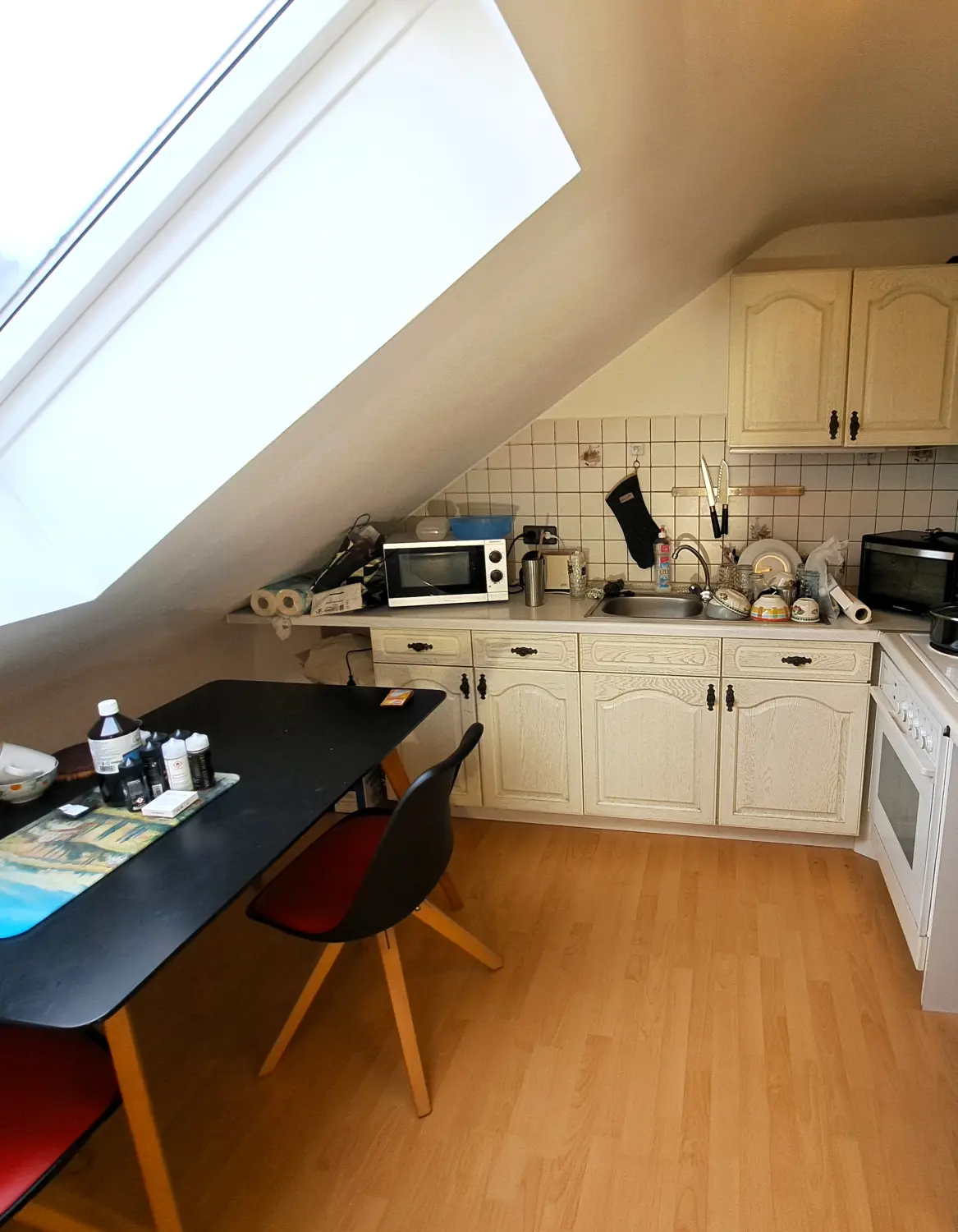 Immobilienperle Veronika Löffler, Esszimmer mit Esstisch für 6 Personen