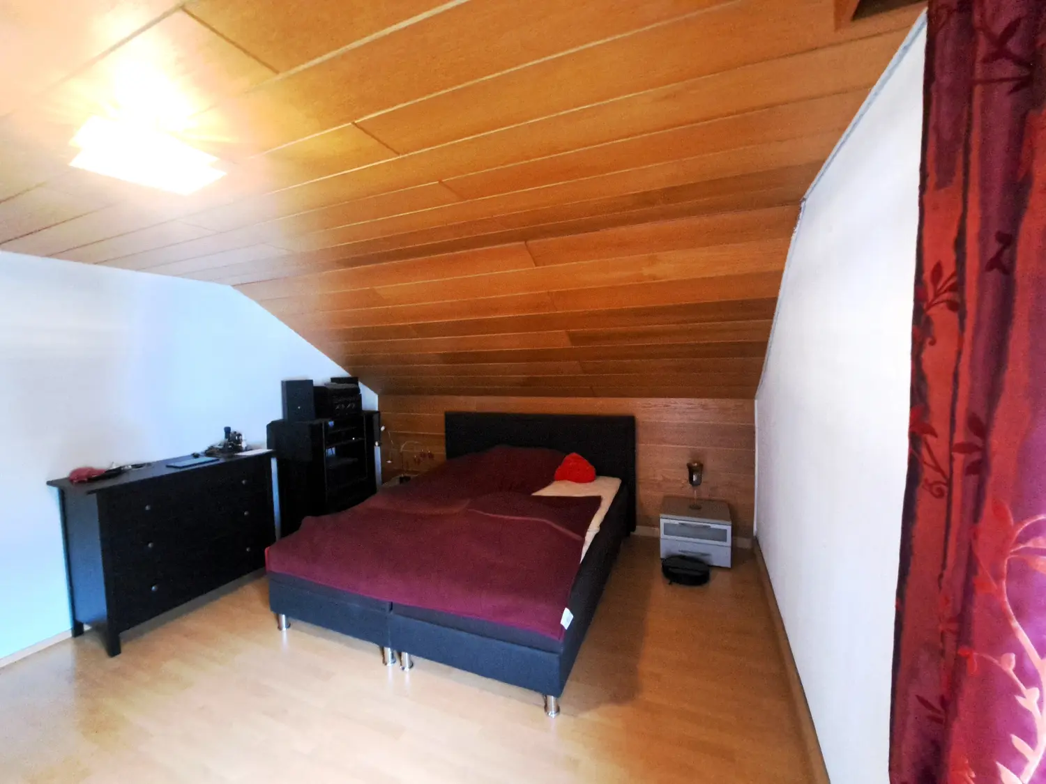 Immobilienperle Veronika Löffler, Haus